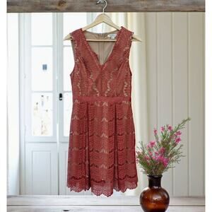 Francesca's Sleeveless Lace Rust Dress M